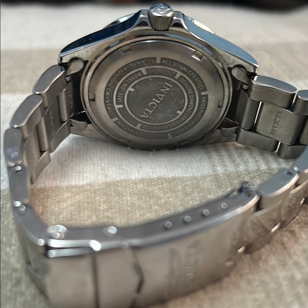 Invicta Silver Watch - Picture 4 of 10